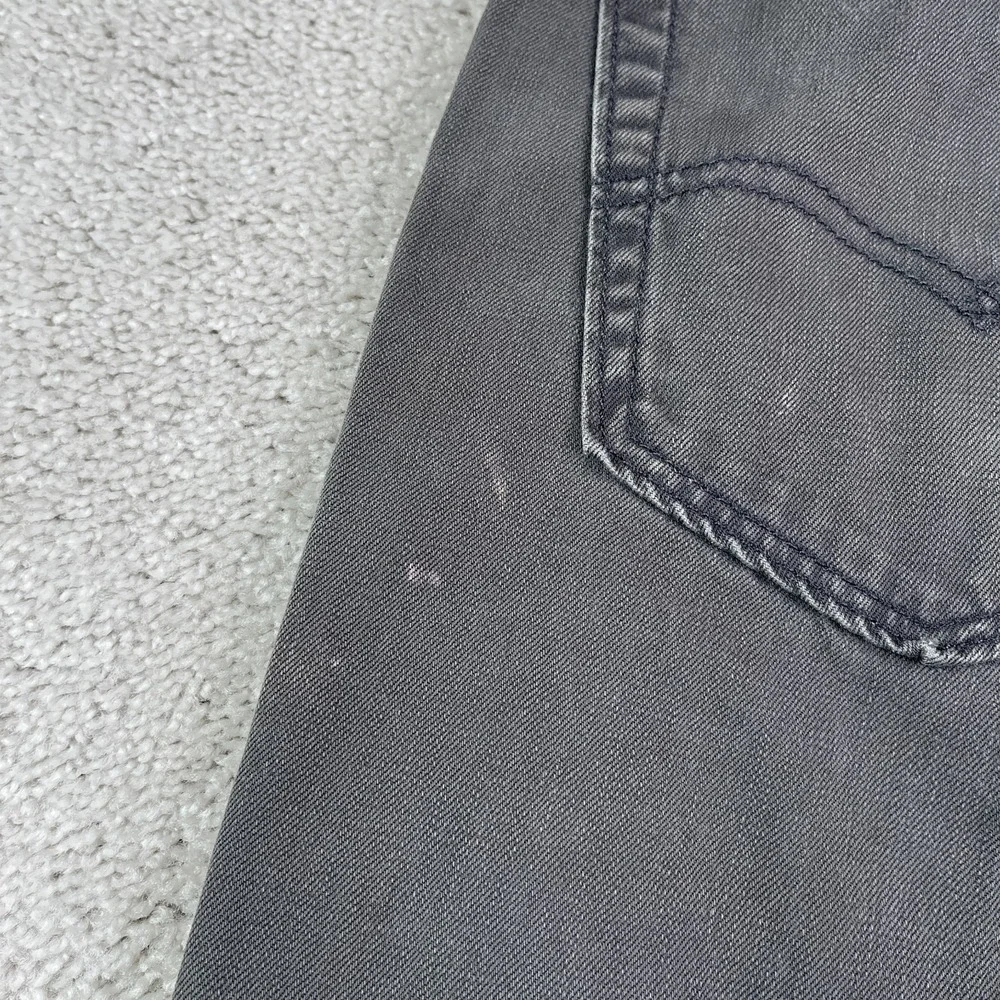 Levis 505‎ Jeans Mens 36x30 Grey Regular Straight Leg Cotton Denim White Tab